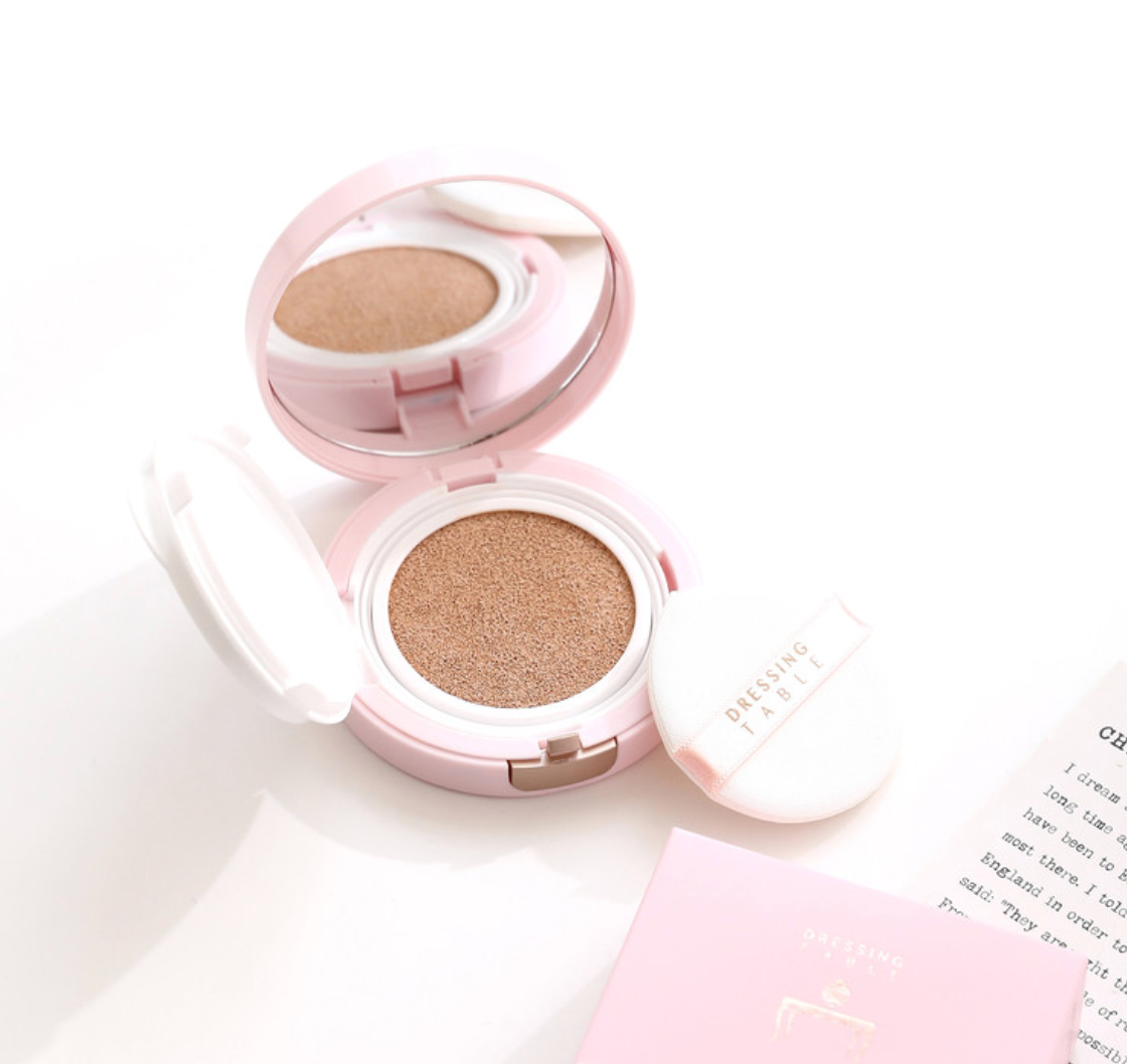 cushion foundation with mirror inside